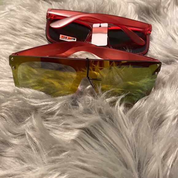 Kids Sunglasses - Picture 3 of 3